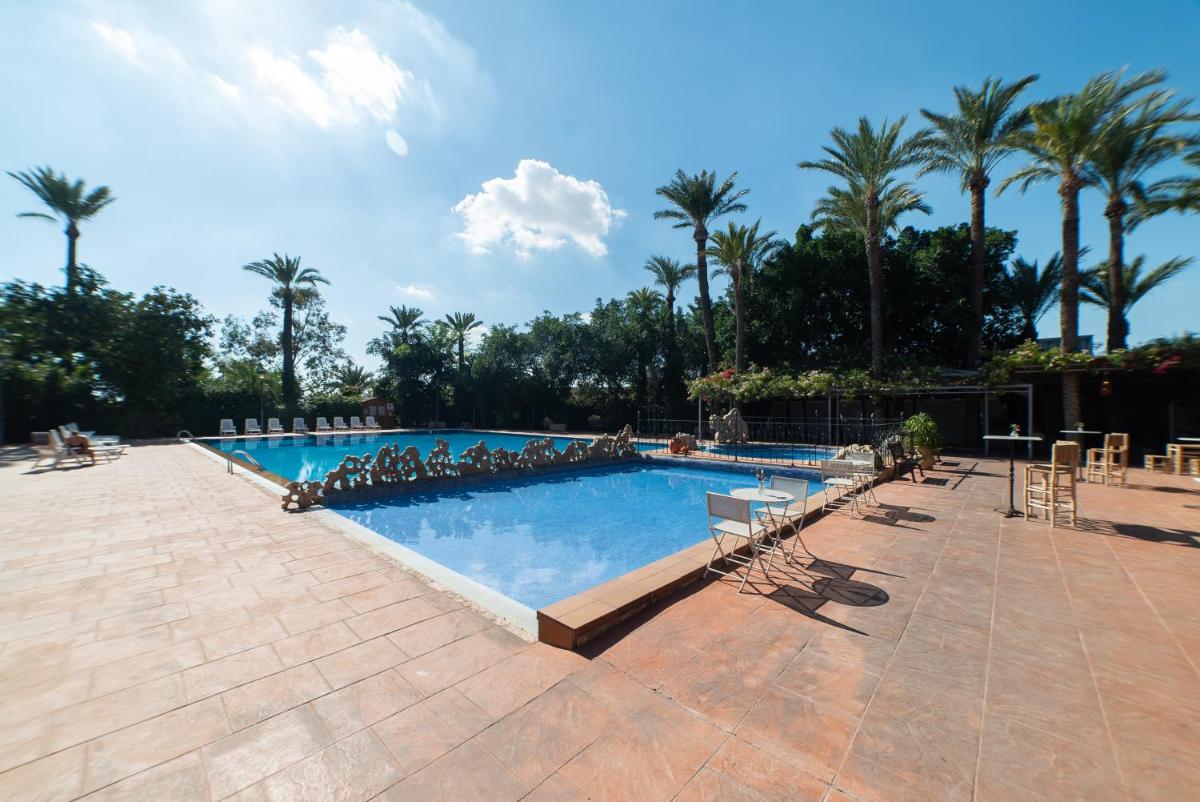Camping Las Palmeras - Housity