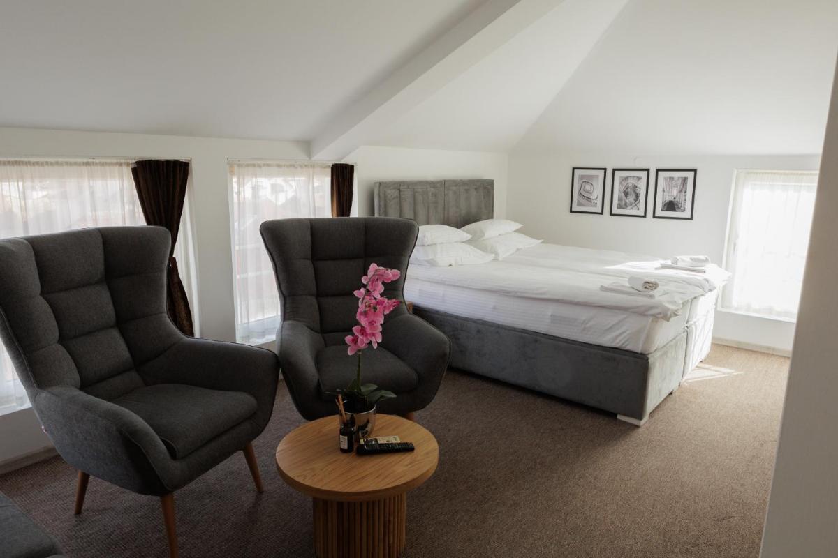 Garni Hotel Biser - Housity