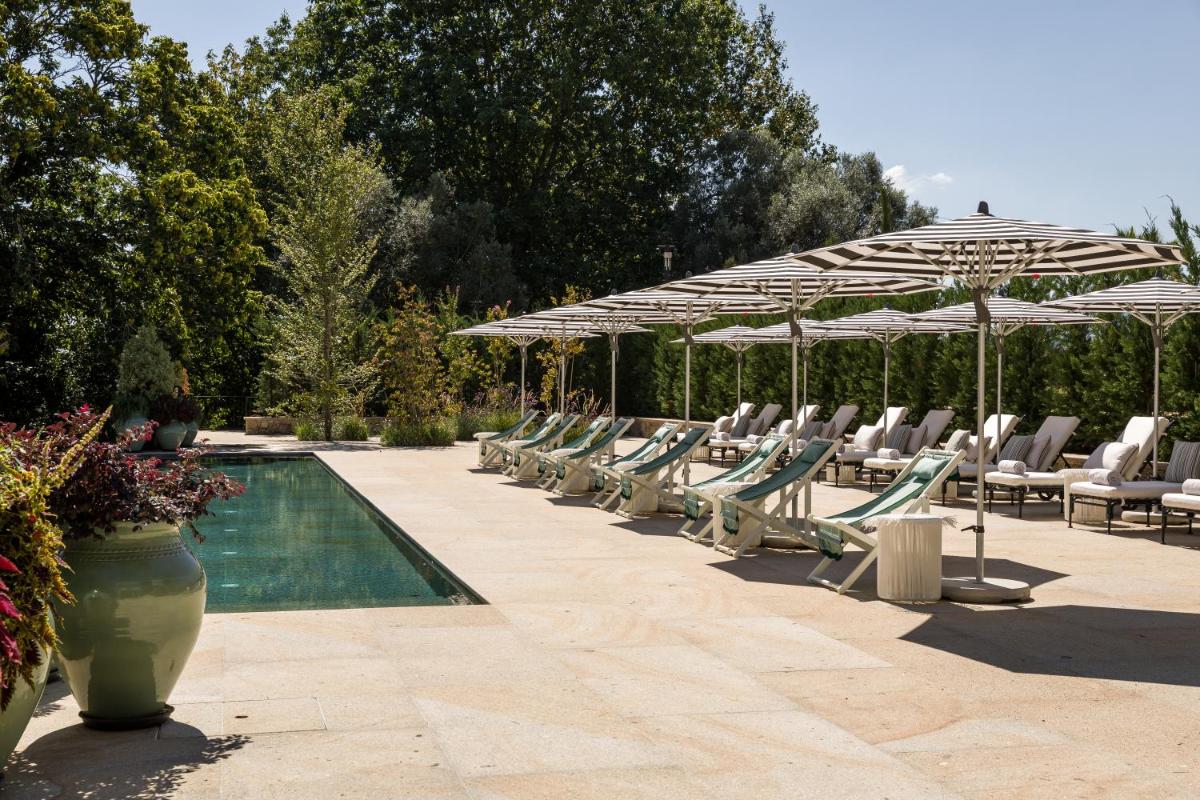 A piscina em ou perto de Amoure Hotel - The Leading Hotels of the World