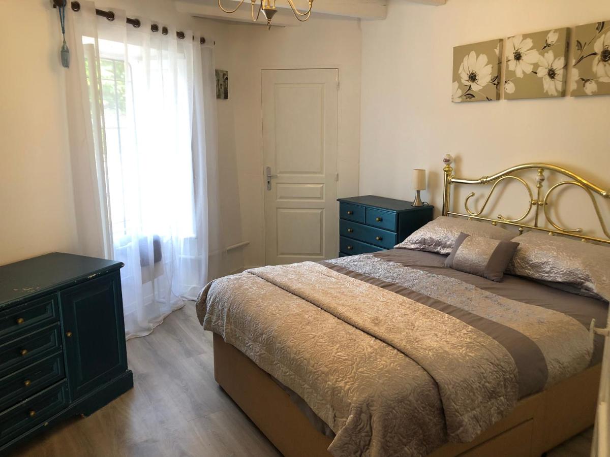 Gîte des Lavandes - Housity