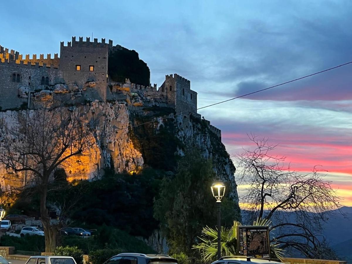 IL DUCA HOUSE e HOLIDAY PRESTIGE - Housity