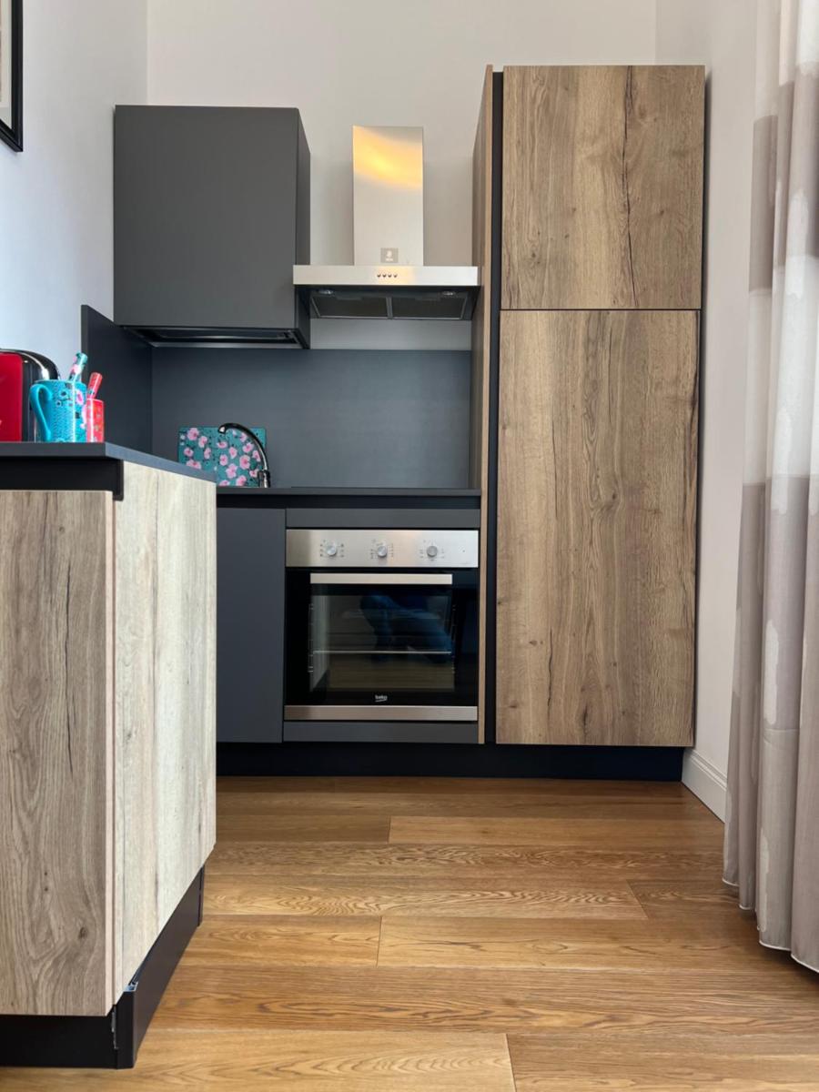 Beatrix House - Housity