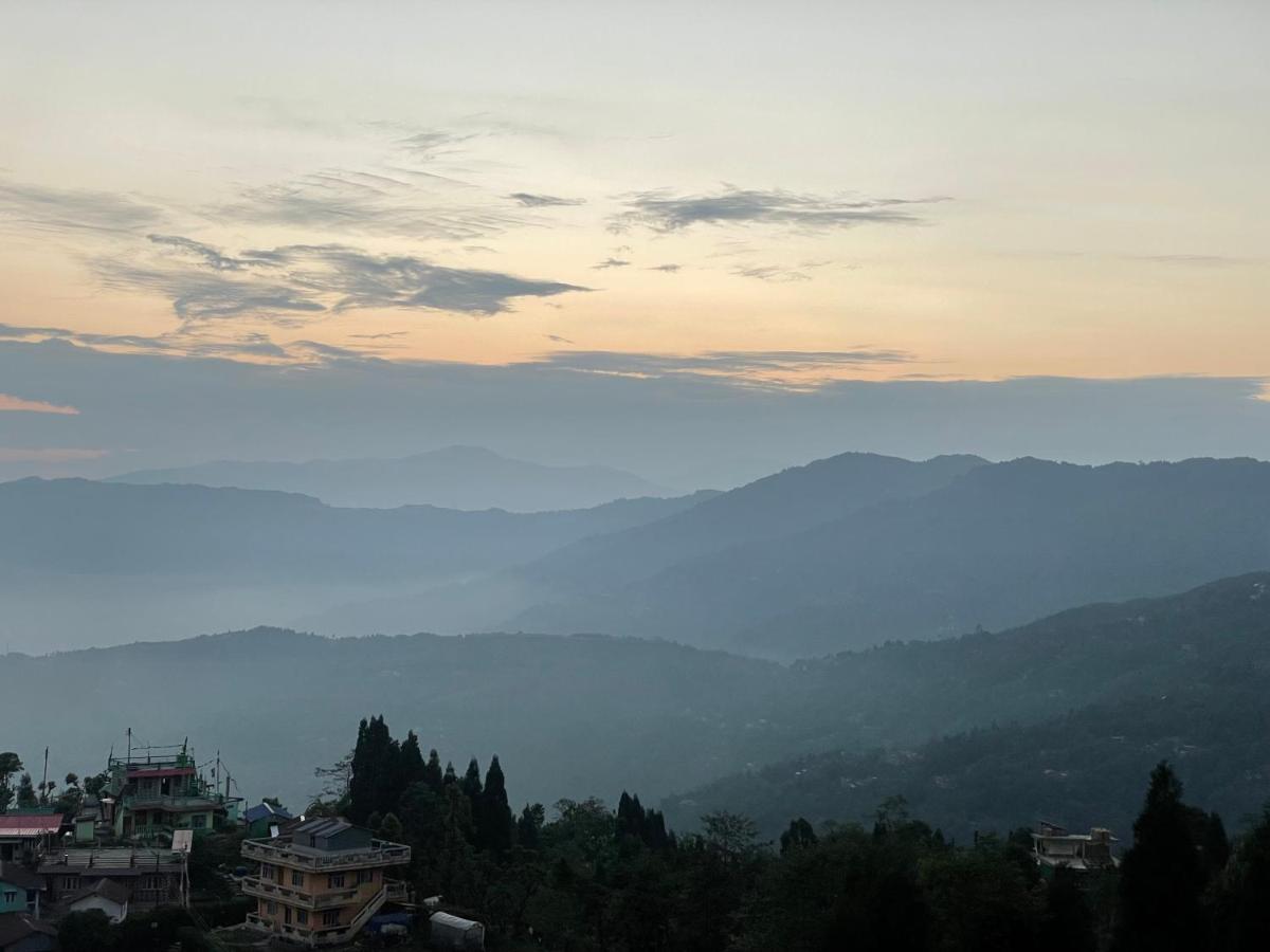 Jasmine Homestay Darjeeling - Housity