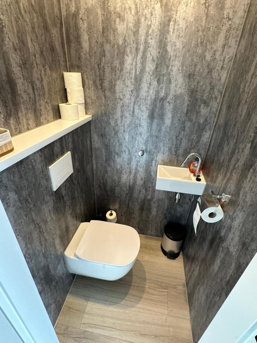 3 Bedroom Pet Friendly Home In Hindeloopen - Housity