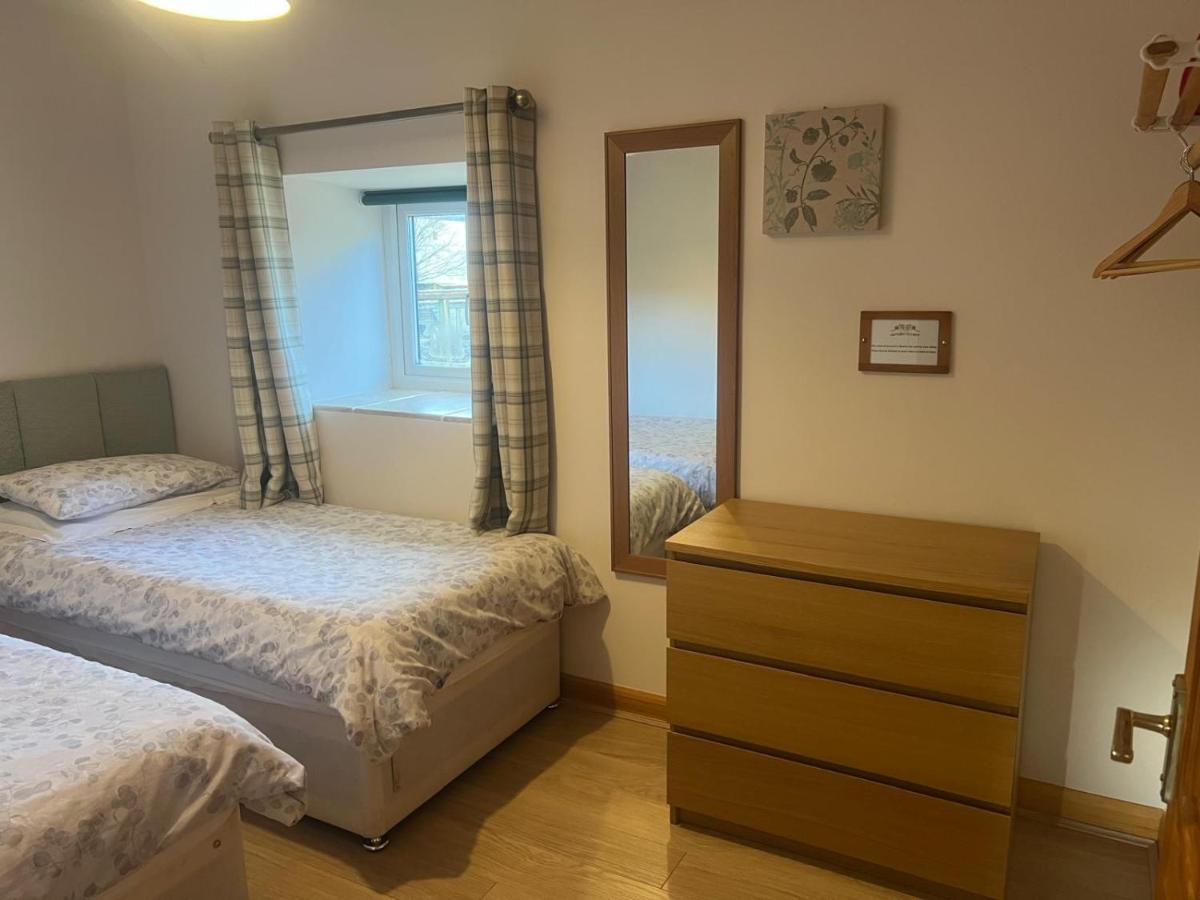 Cosy Cottages - Housity