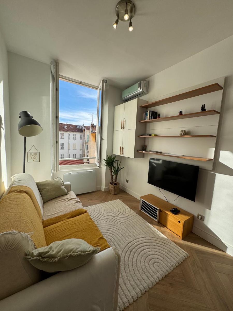 Cosy Cocoon Place Massena - Housity