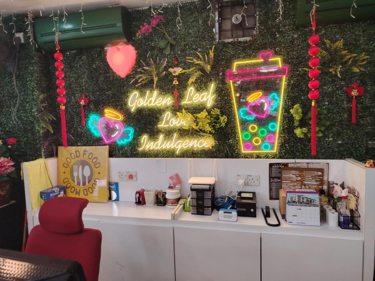 Golden Leaf Hotel Danga Bay - Housity