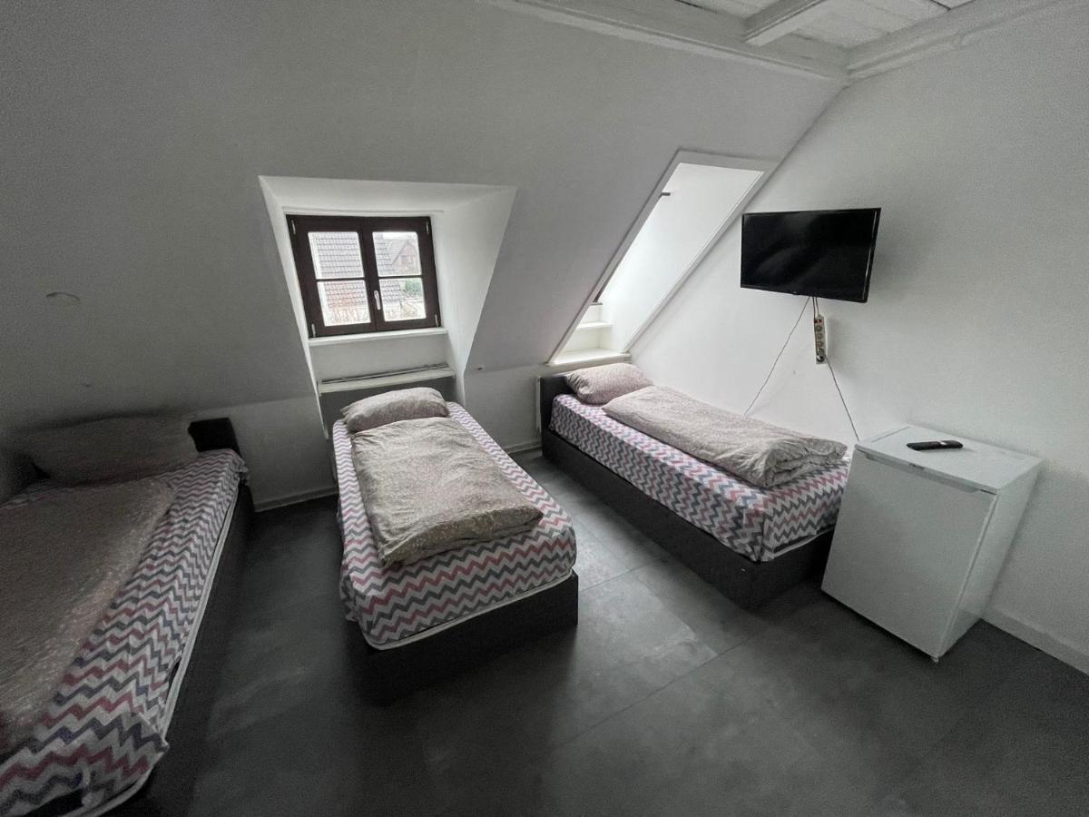 Zimmervermietung Welfenplatz - Housity