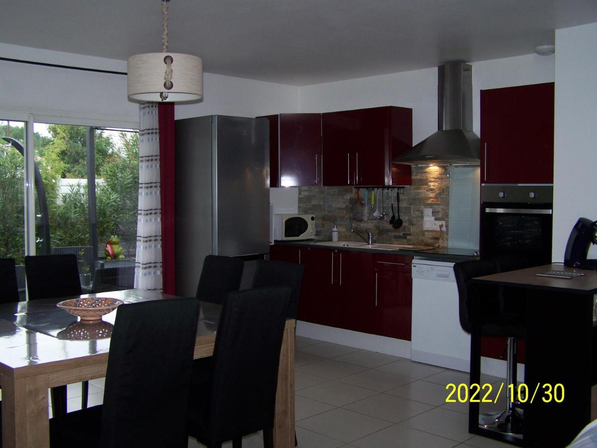 maisonlazenitude-lapalmyre - Housity