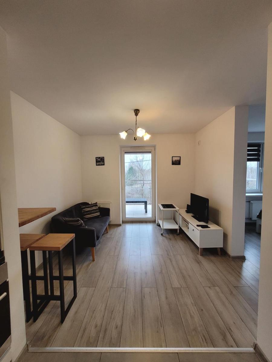 Apartament nad jeziorem - Housity