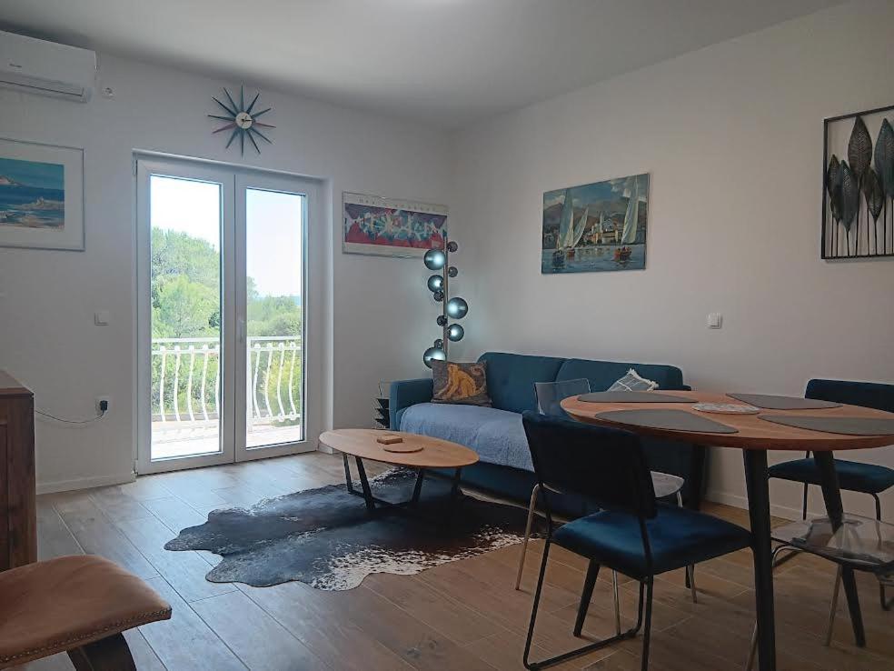 Ferienwohnung Slava - Housity