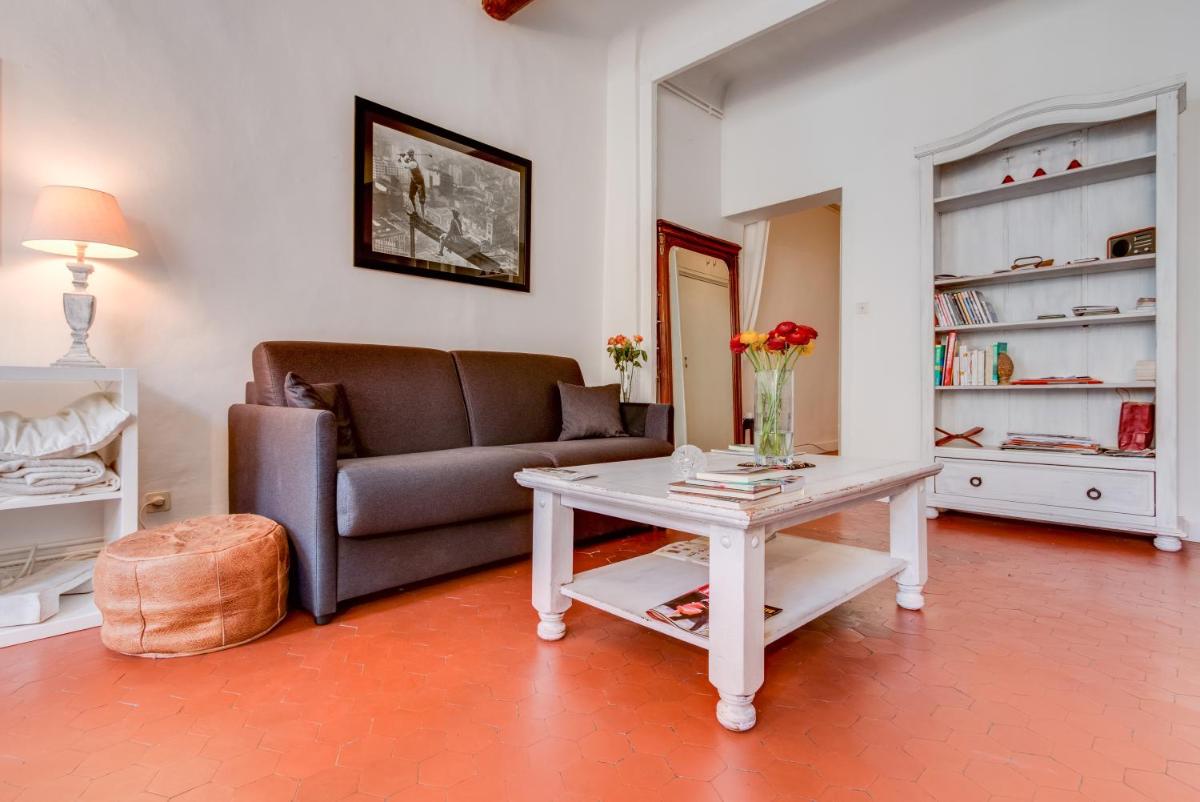 Le Van Loo - Housity