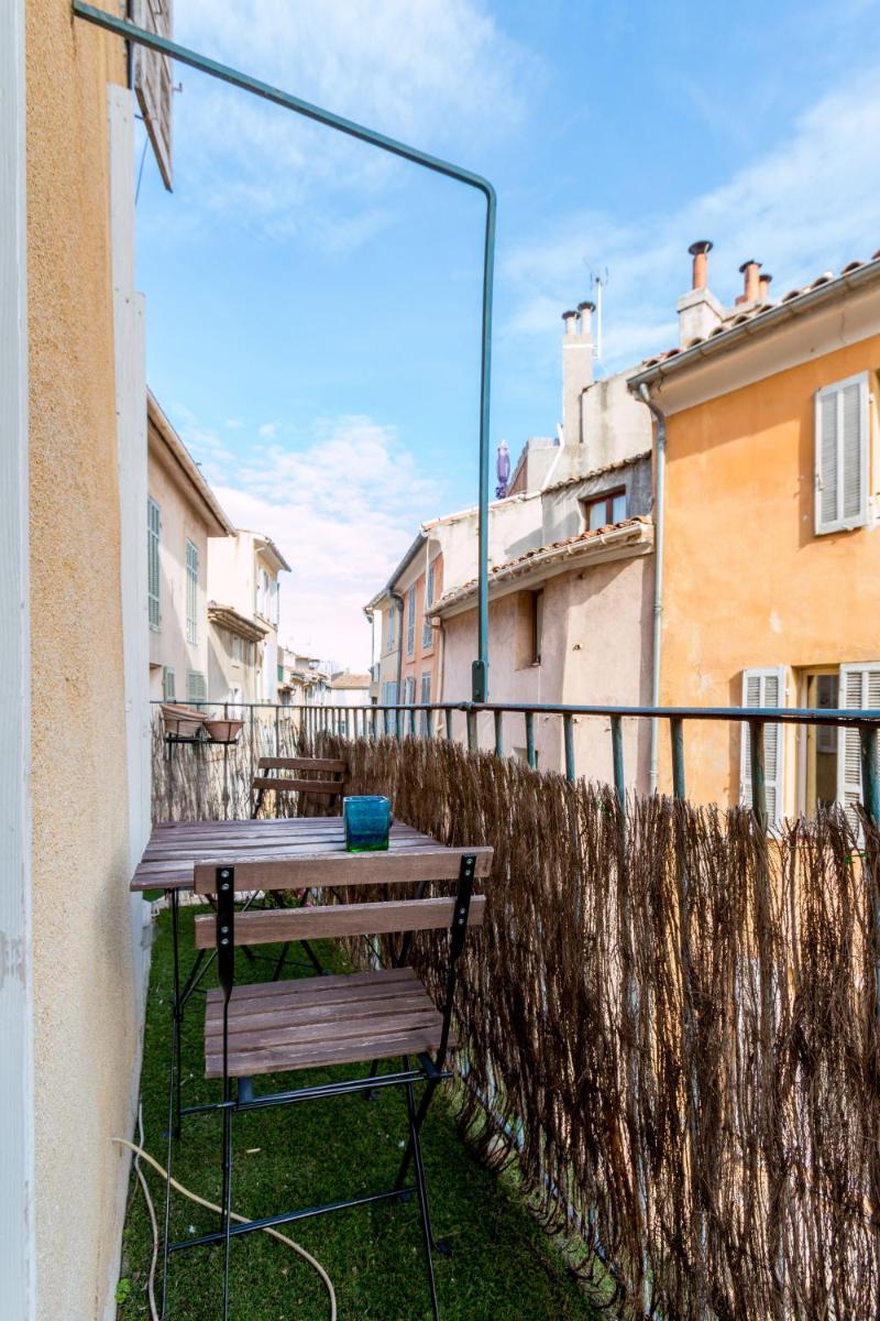 Le Van Loo - Housity