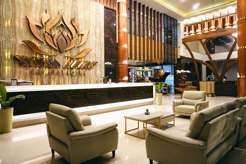 Crystal Lotus Hotel Yogyakarta - Hizvo