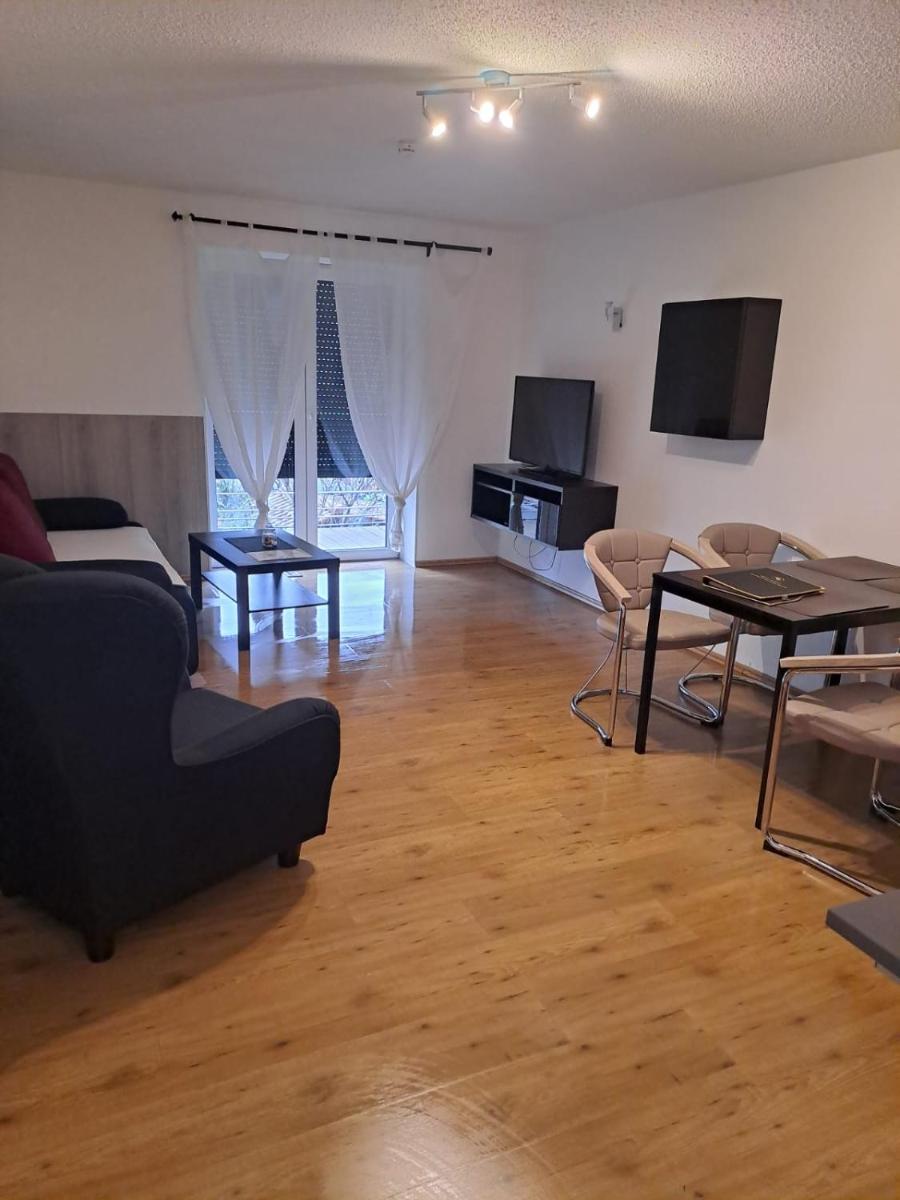 Apartment Wesseling Zentrum Nauerz - Housity
