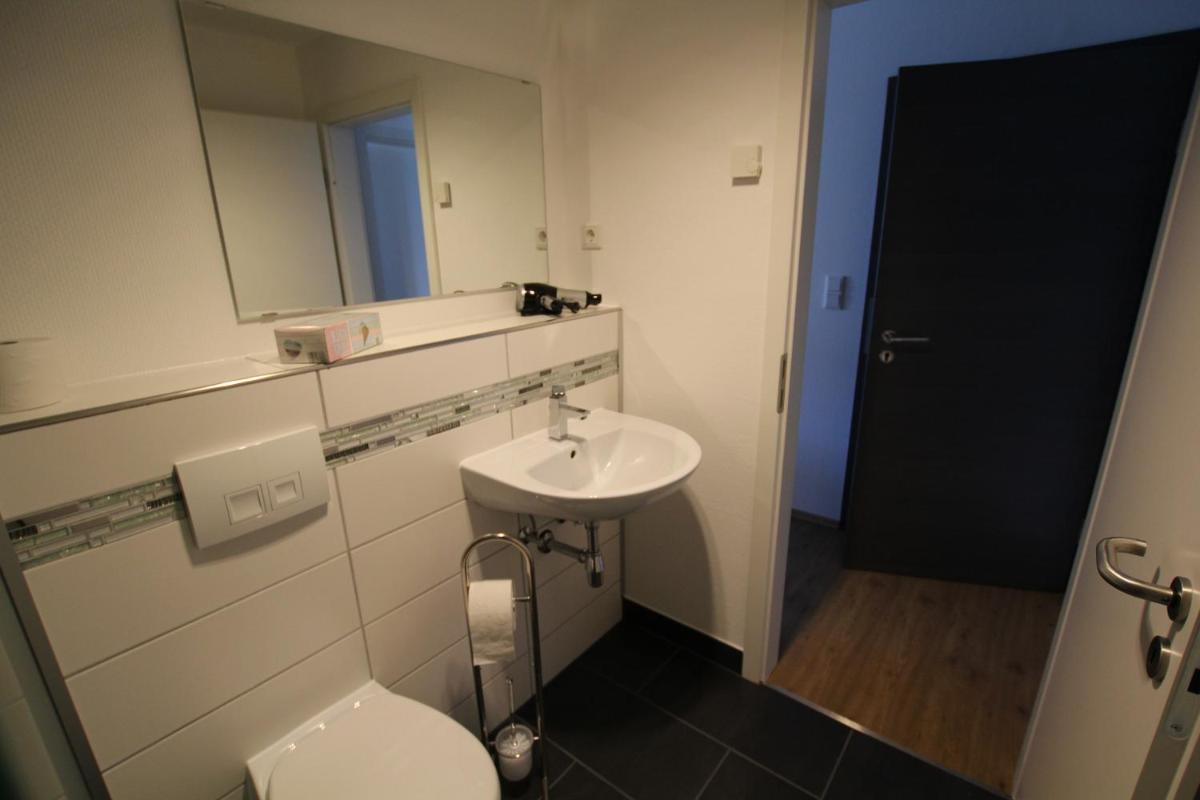 Apartment Wesseling Zentrum Nauerz - Housity
