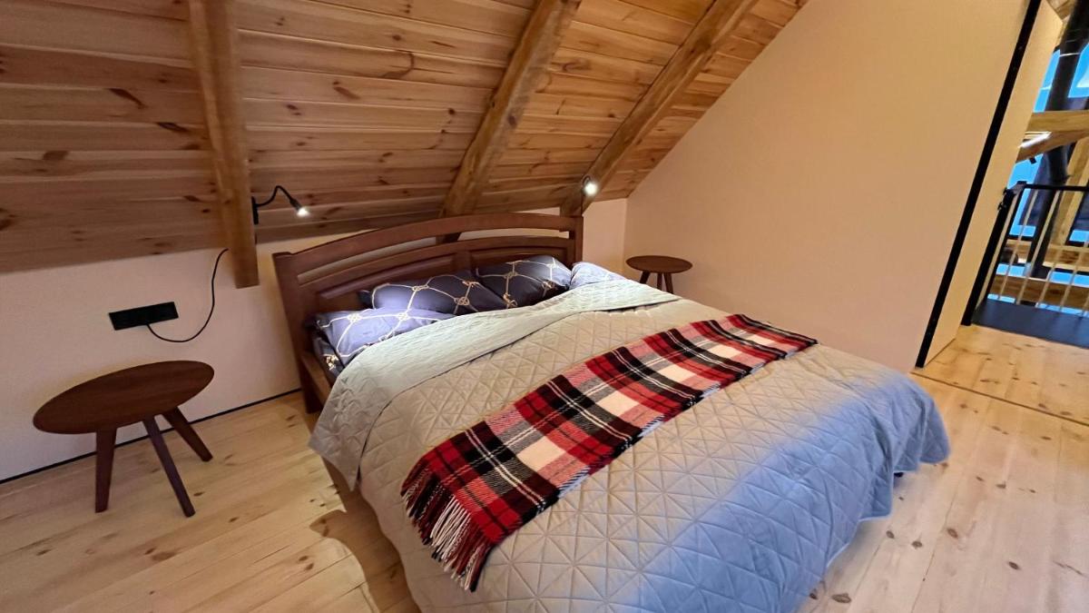 Husky House - Housity