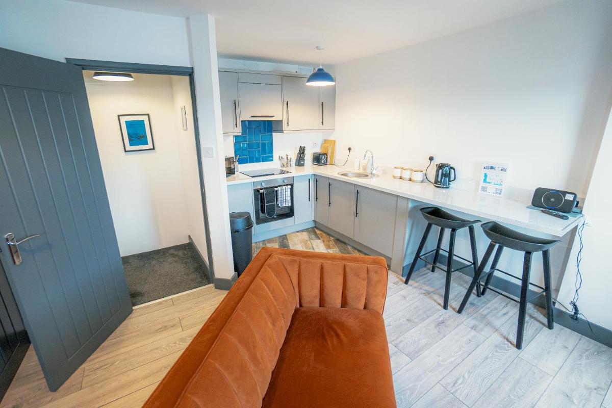 Torpoint Pod - Free Parking - Housity