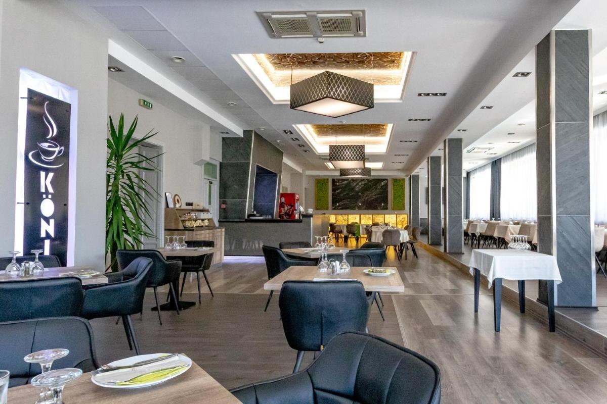 König Hotel - Housity