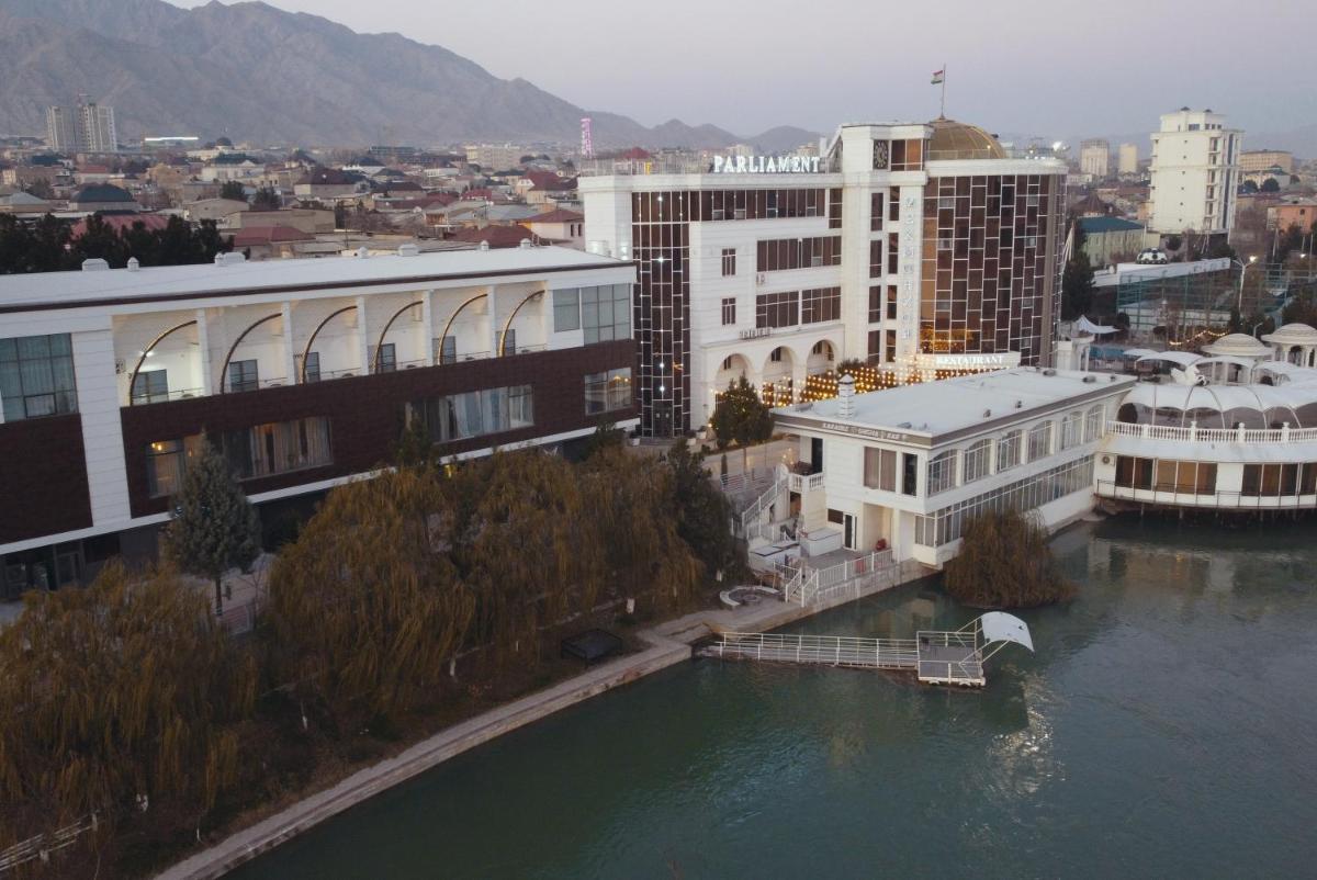 Parliament Palace Hotel - Housity