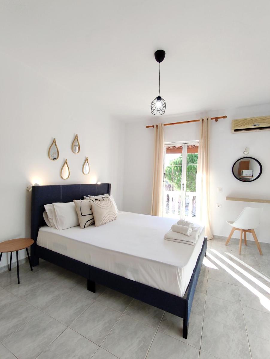 Panagiotis Studios - Housity