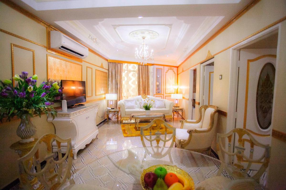 Lace Boutique Hotel - Housity