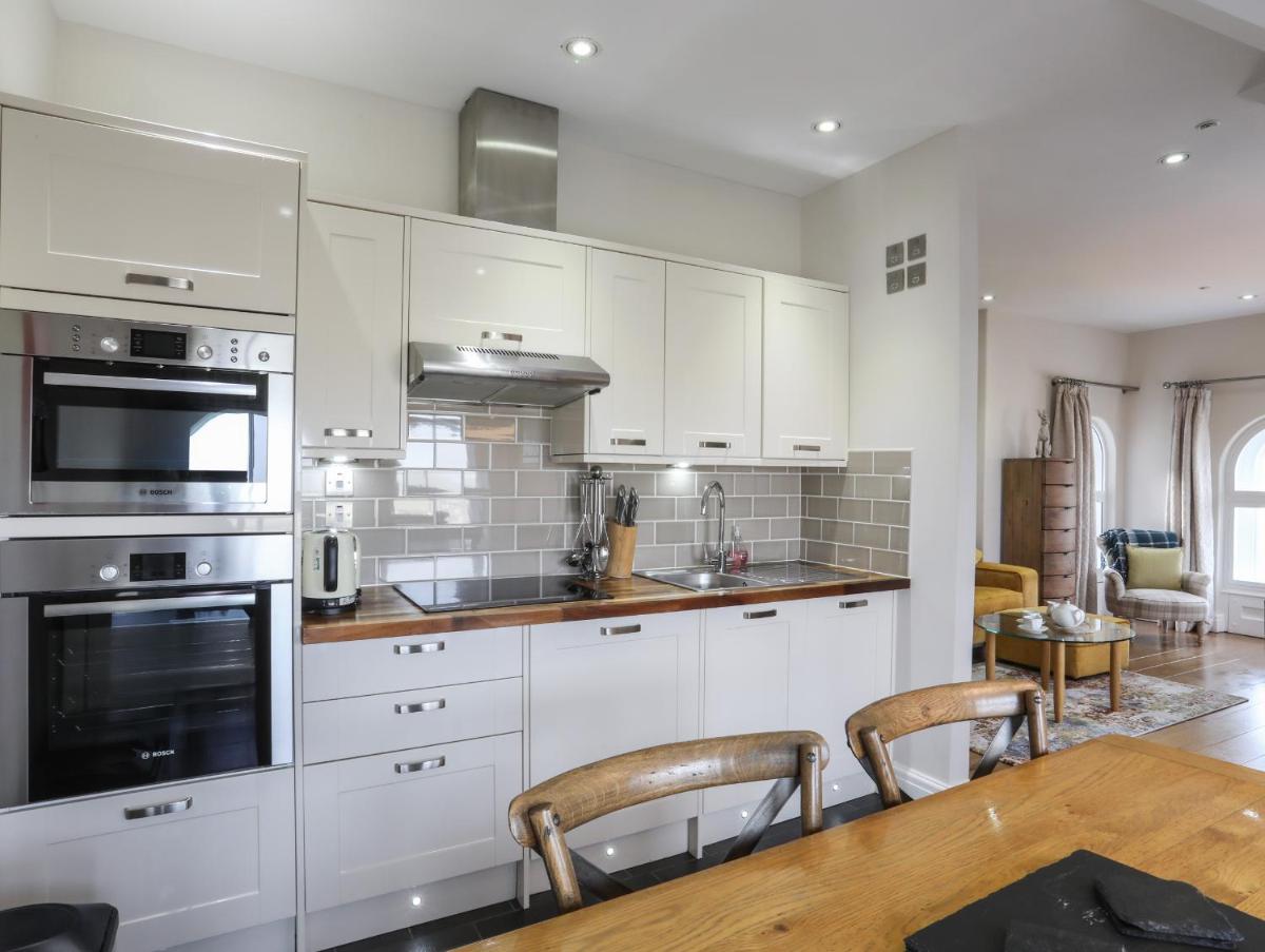 Harlech Apartments - Gwern - Housity