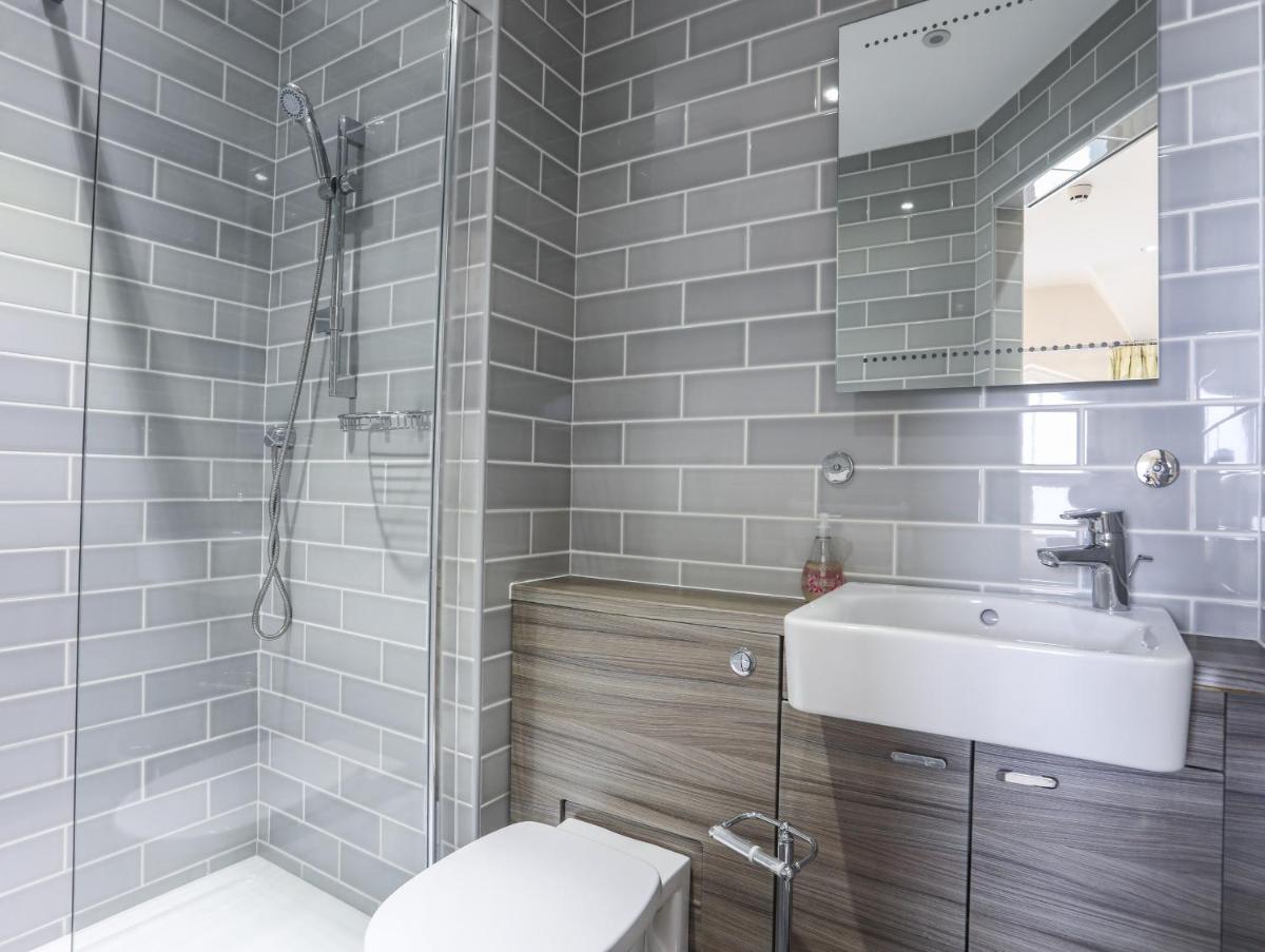 Harlech Apartments - Gwern - Housity