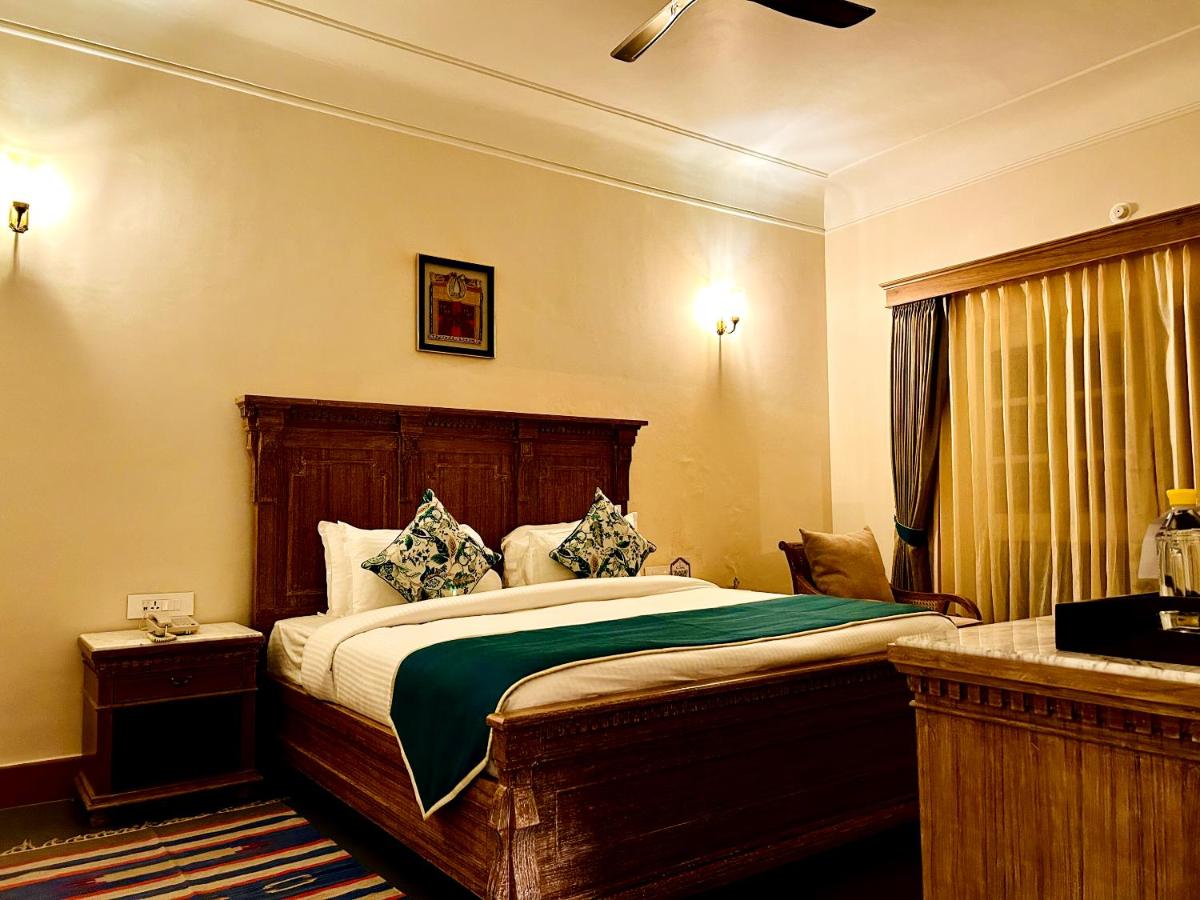 THE TRISHALA VILAS (A LUXURY BOUTIQUE HOTEL & SPA) - Housity