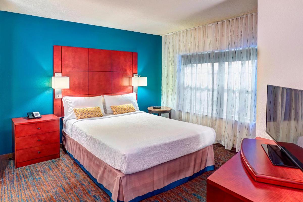 Residence Inn Minneapolis Plymouth - Housity