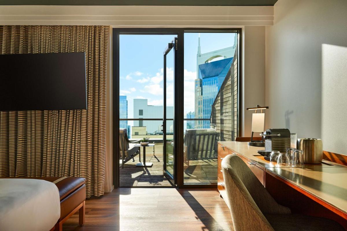 The Bankers Alley Hotel Nashville, Tapestry Collection by Hilton - Housity