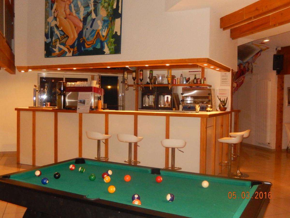 Hôtel Eco Logis Espace Bellevue - Housity