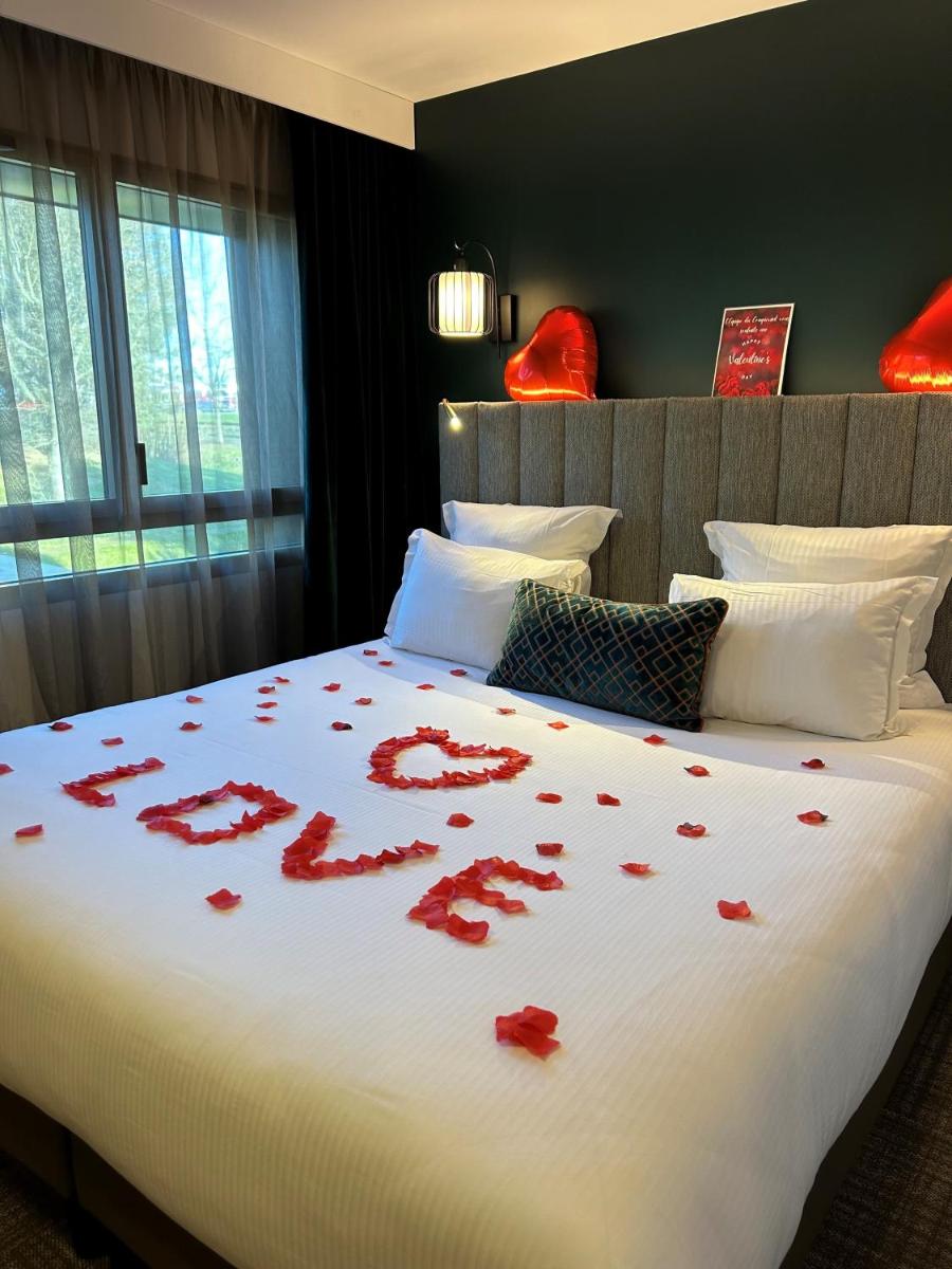 Best Western Plus Le Conquerant Rouen Nord - Housity