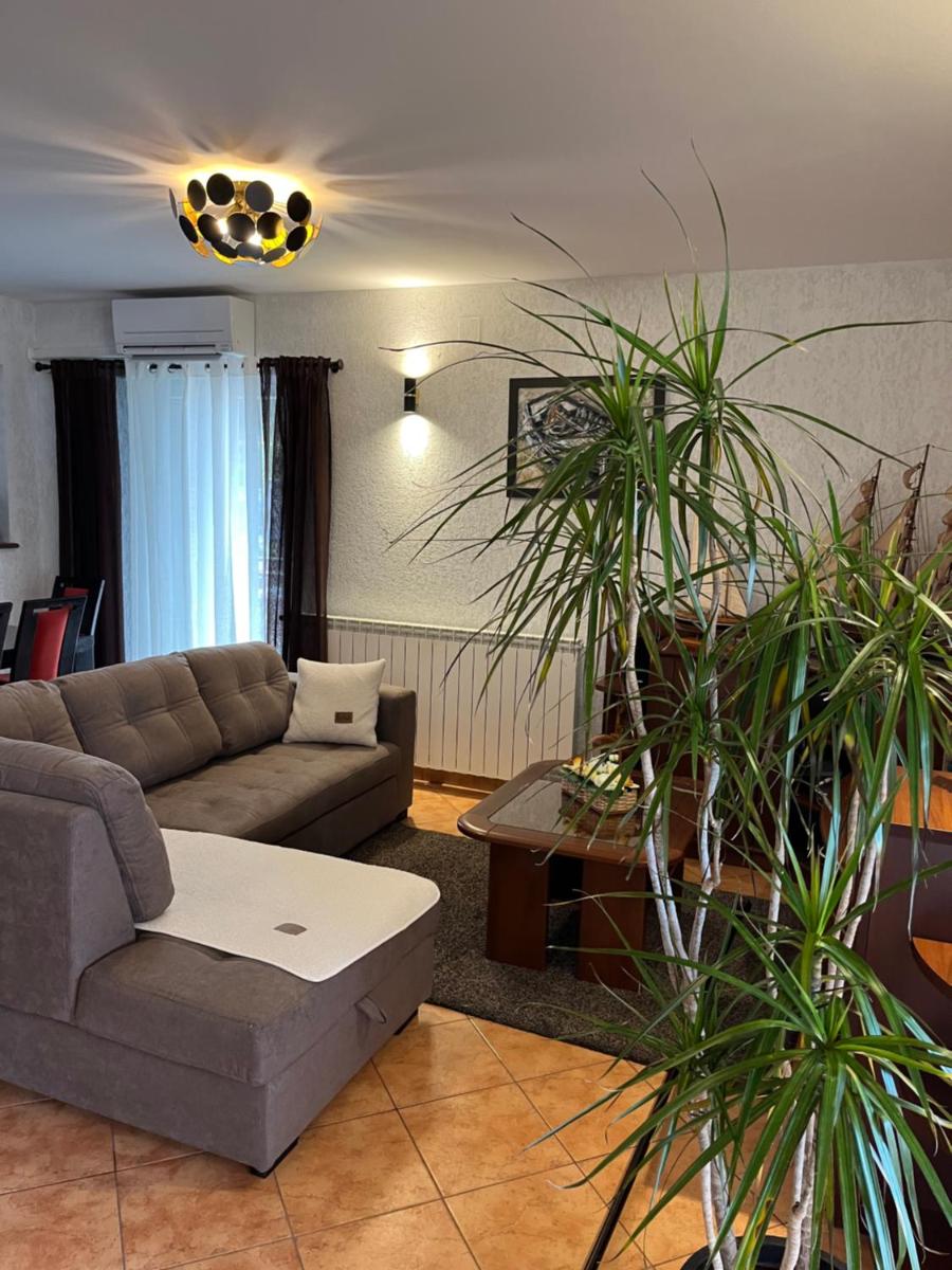 Apartments Vunić - Housity