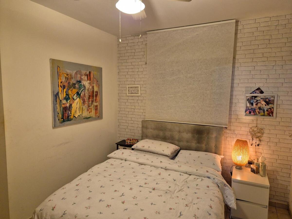 Great Rental near Poleg Beach - Housity