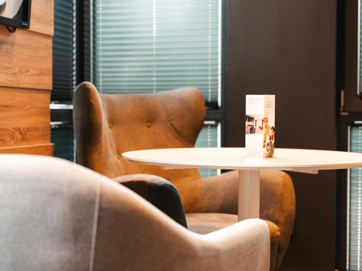 JustStay Grevenbroich Hotel & Apartments - Housity