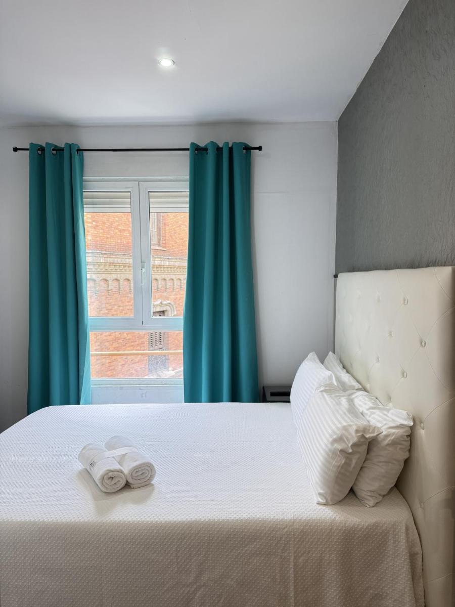 Apartamentos Day Madrid ILDEFONSO Centro Gran Via Sol Malasaña - Housity