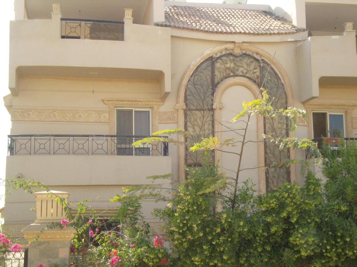 Villa High Town Al Shuruq City - Housity