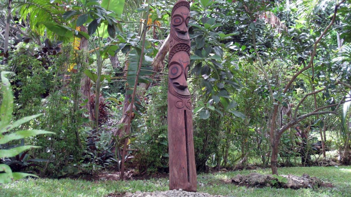 Coral Motel & Apartments - Housity