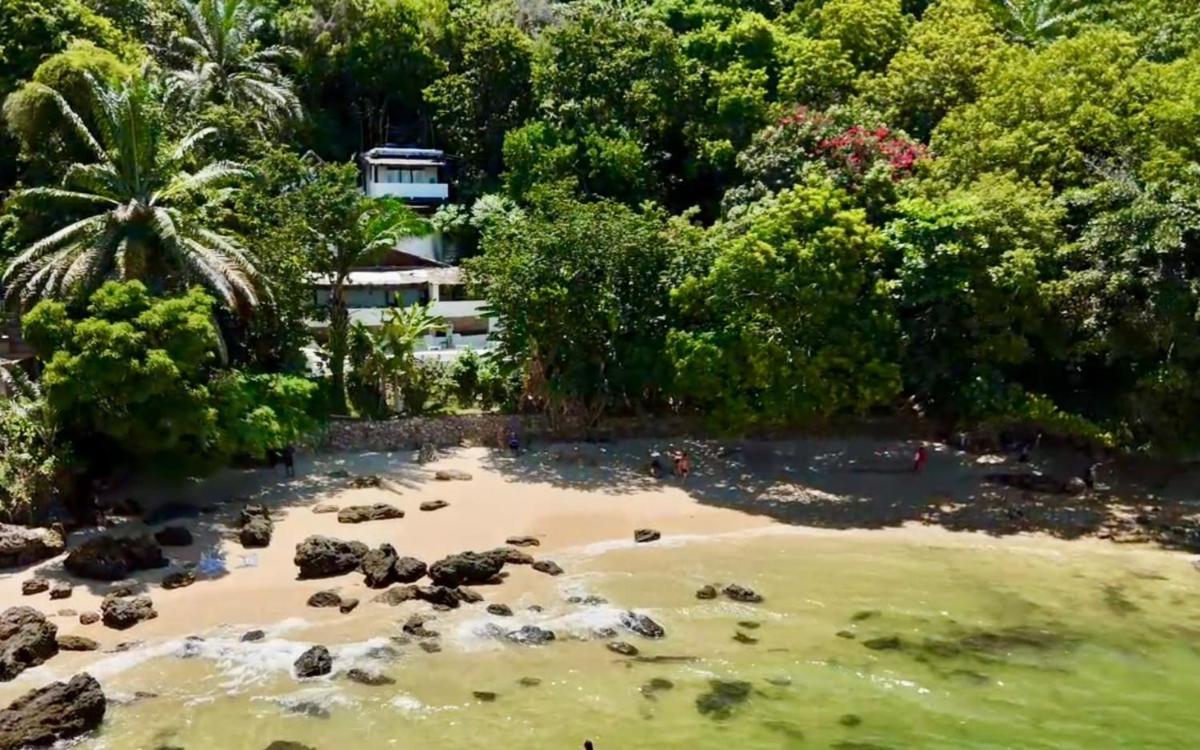 Pousada Ponta Das Pedras - Housity