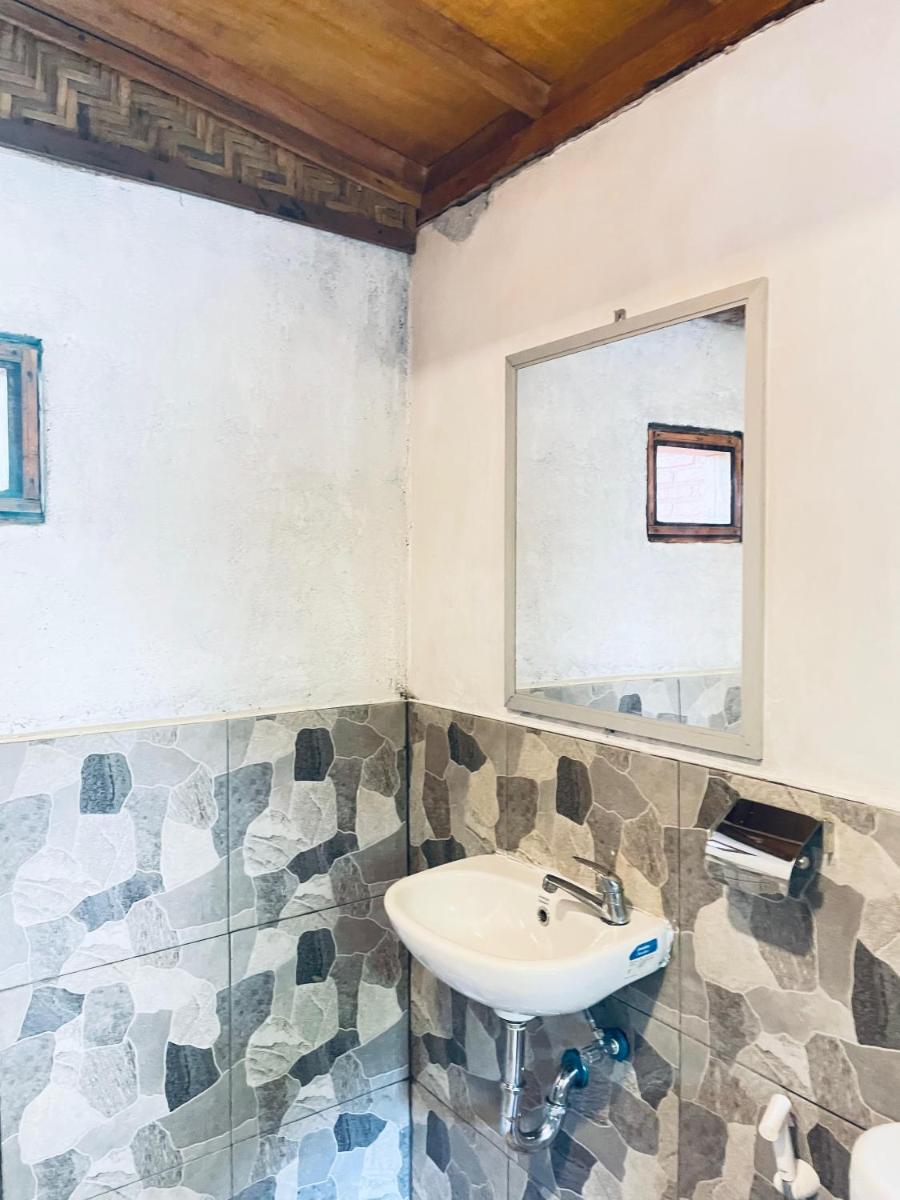 Wina Wani Bungalows Tetebatu - Housity
