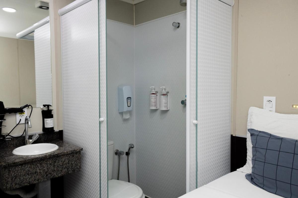 Hotel Aero Sleep Campinas - Housity
