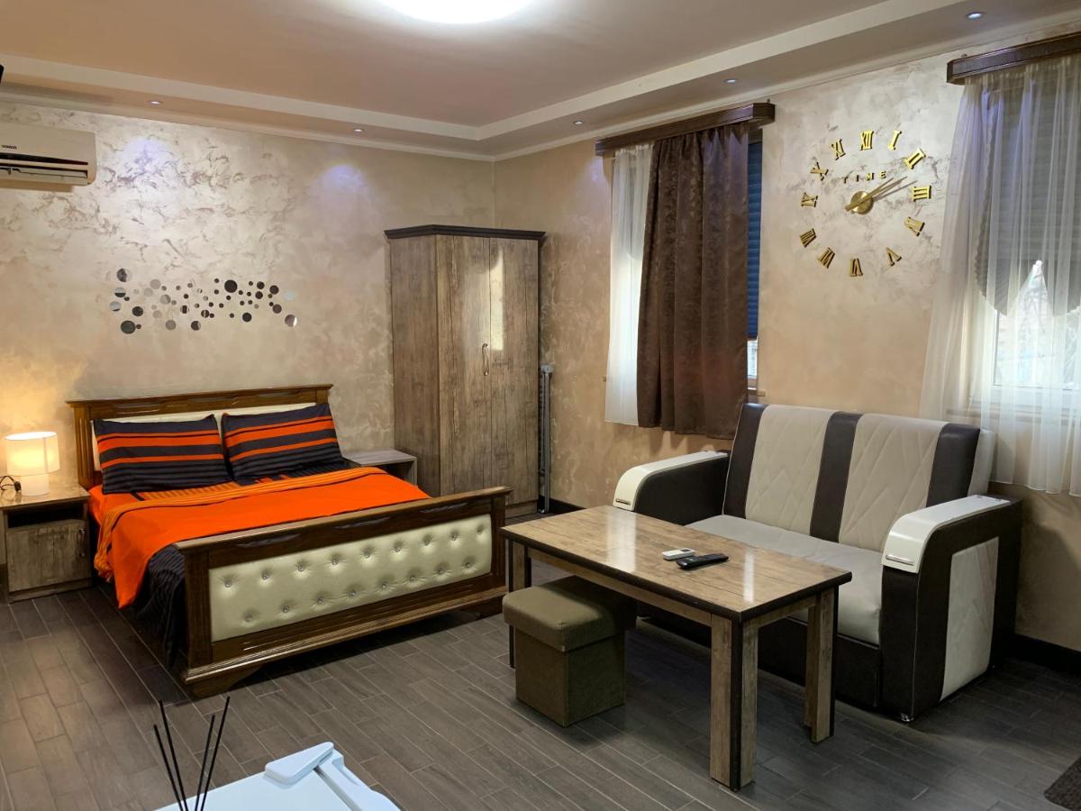 Apartment Near Republic Square Yerevan - Hizvo
