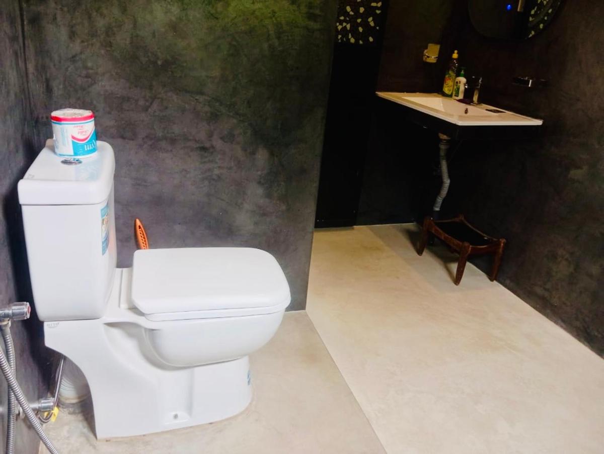 Shehan Villa - Housity
