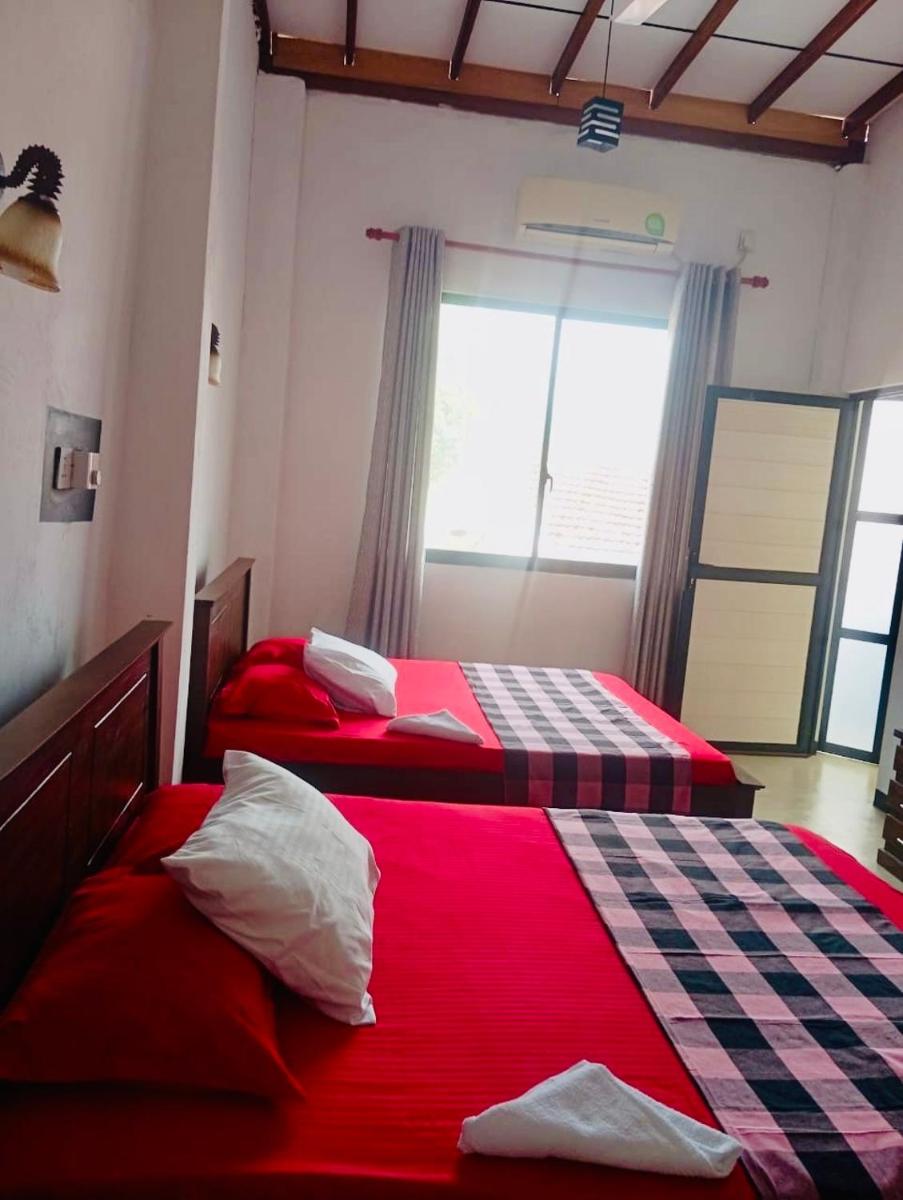 Shehan Villa - Housity