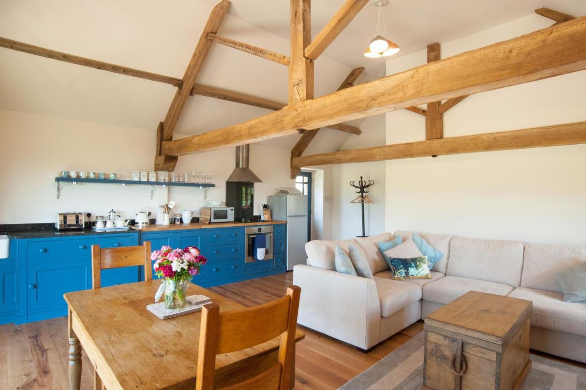 Tilbury View - Housity
