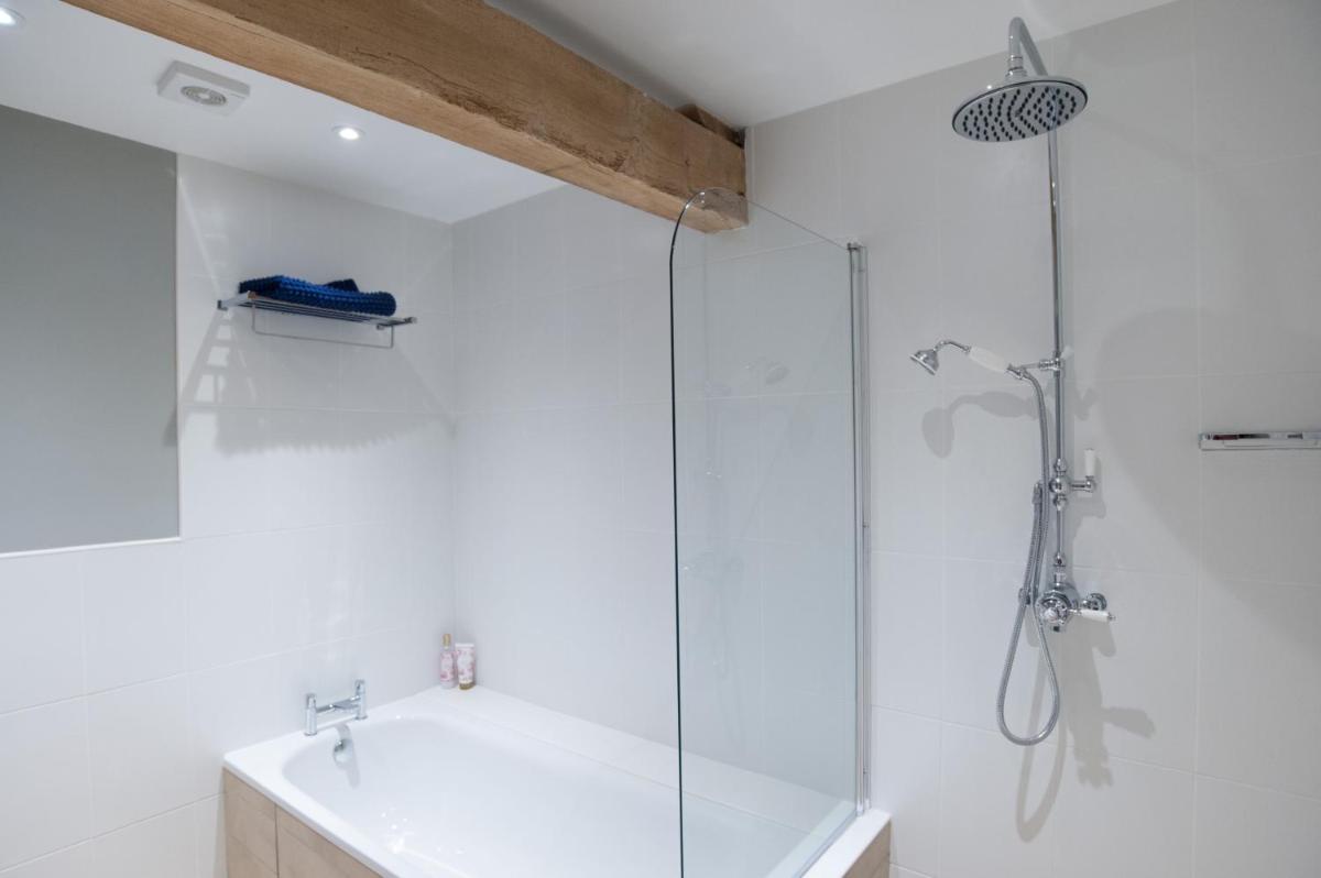 Tilbury View - Housity