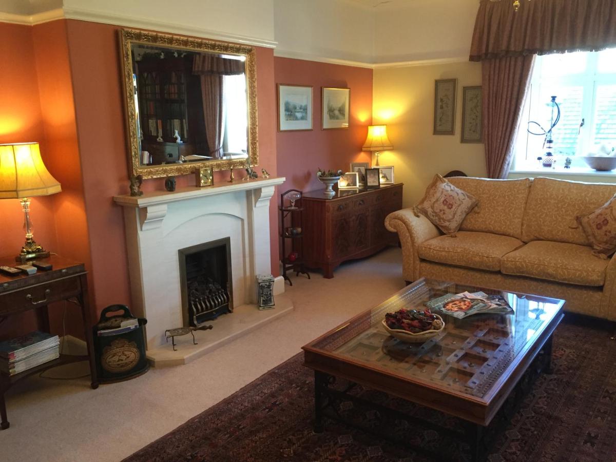 Stoneborough House B&B - Housity