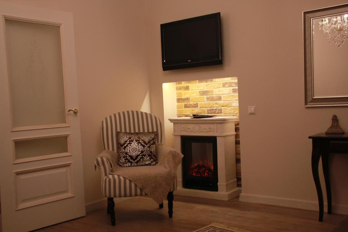Lydia Old Vilnius Apartments - Housity