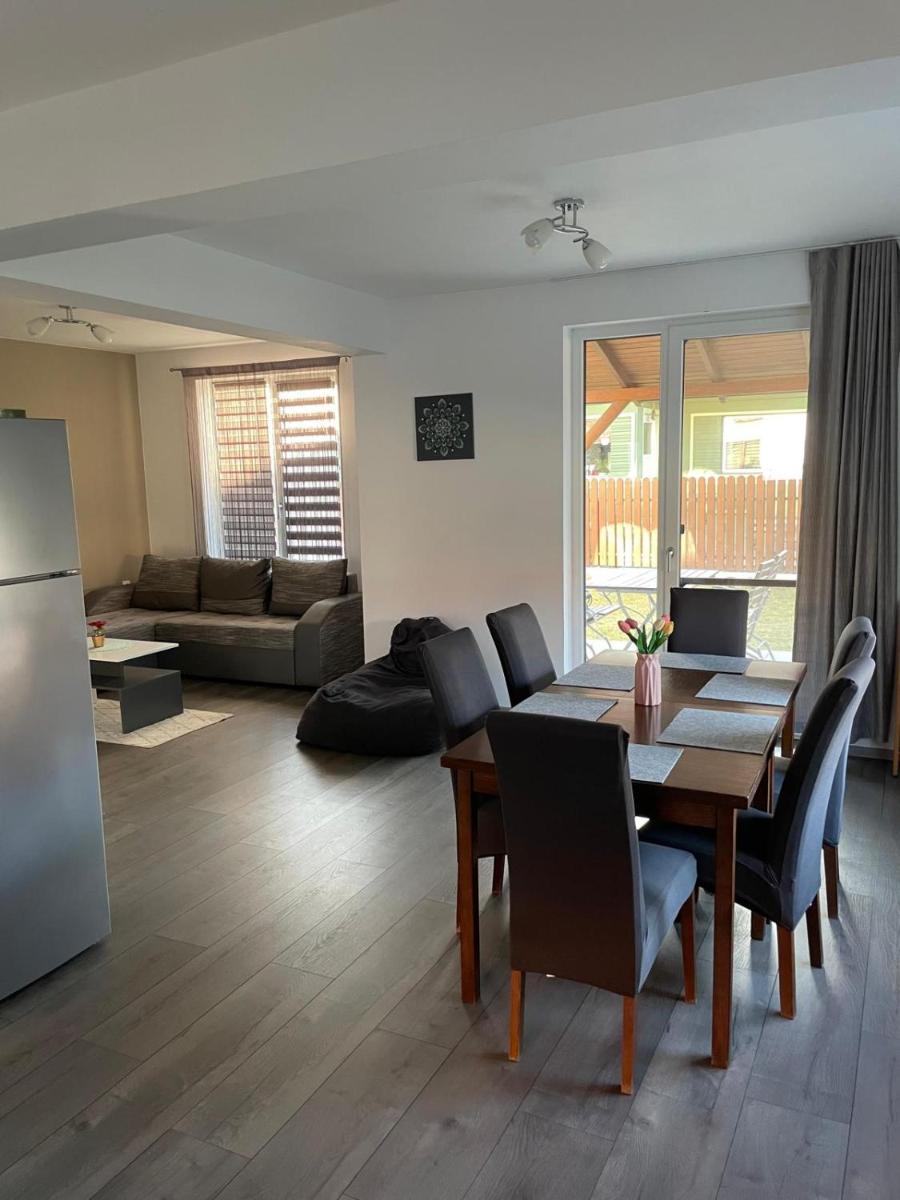 FENYŐ APARTMAN House I - Housity